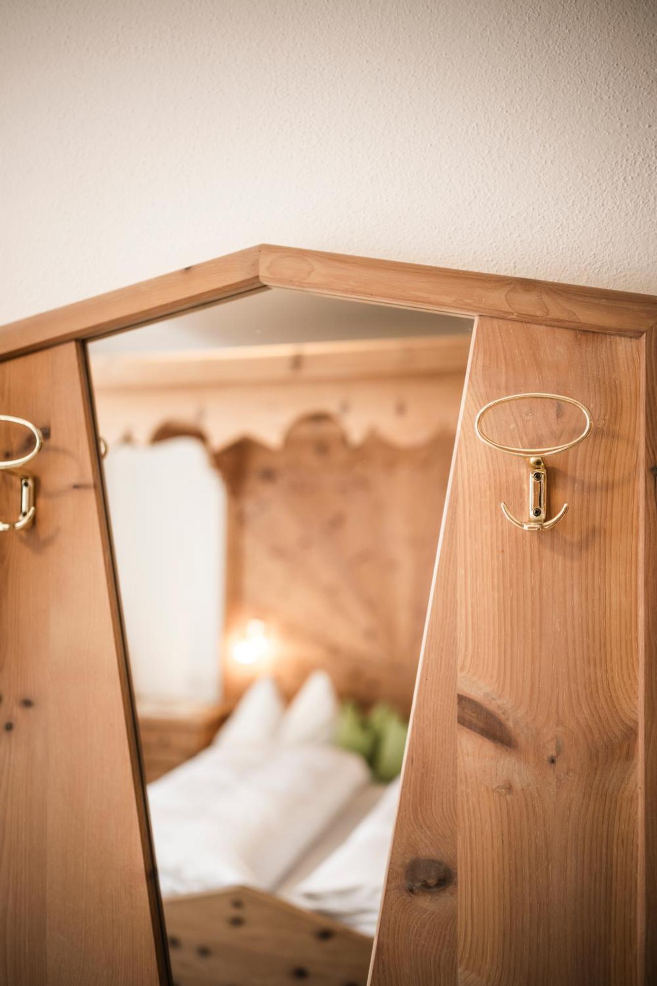 Boutique Pension Erlacher - Adults Only Villandro Ngoại thất bức ảnh